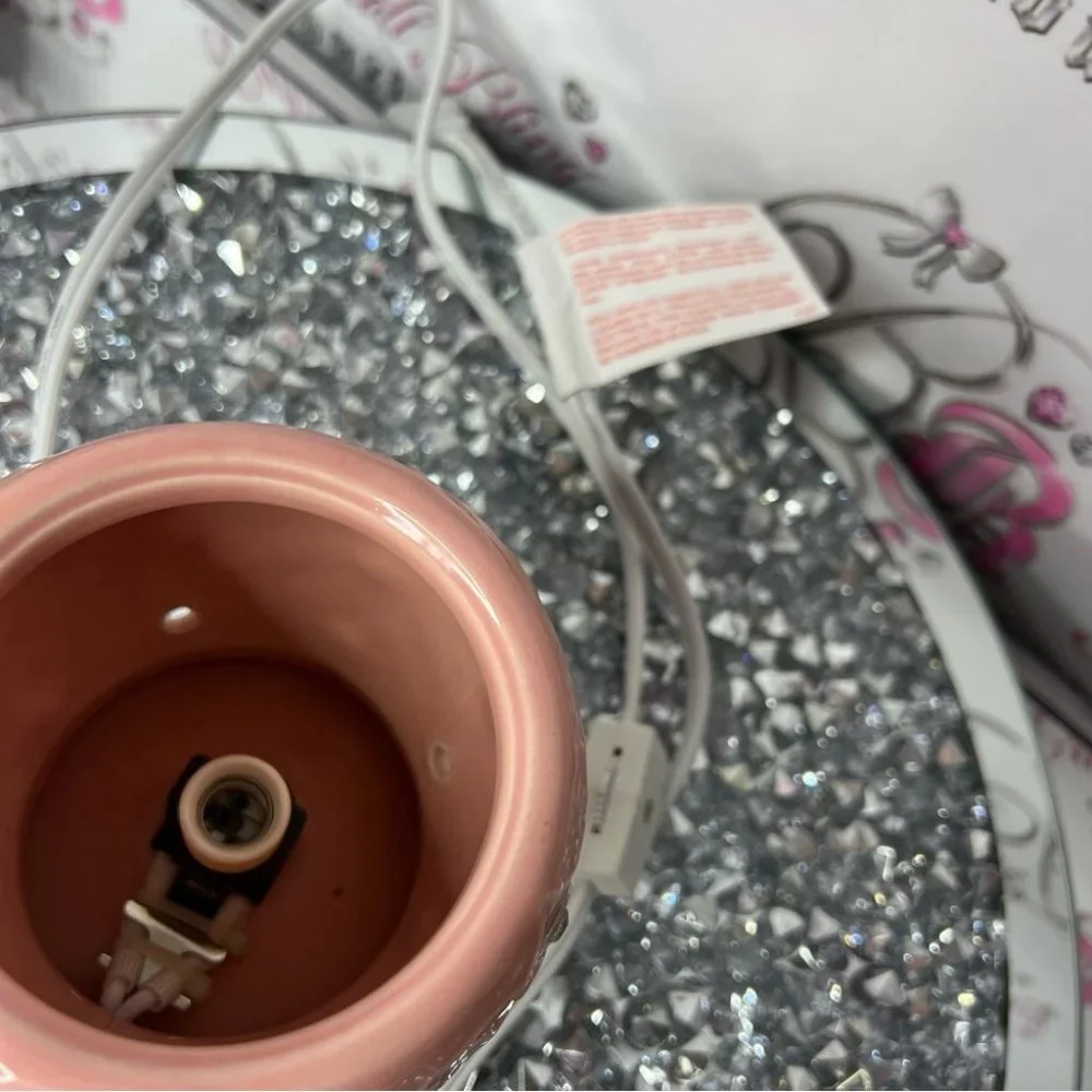 Scentsy Pink Tiara Crown Princess Rhinestone Candle Wax Warmer retired plug in - Picture 6 of 6